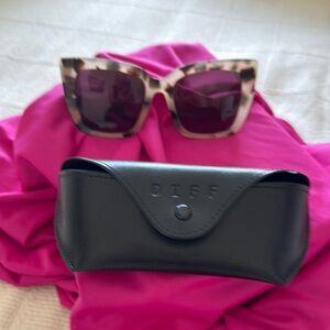 Women's Tortoise Sunglasses